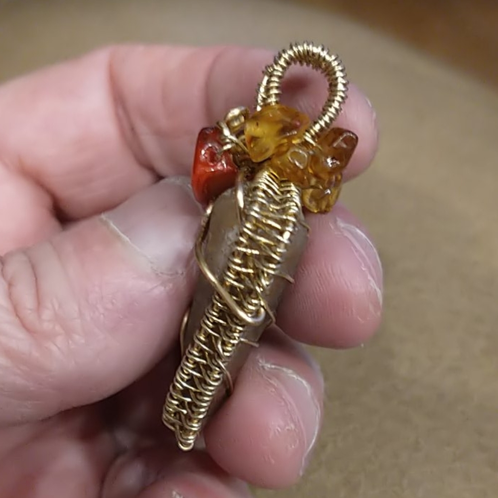 🇨🇦Beautiful Wire Wrapped Pendant - Picture 4 of 5